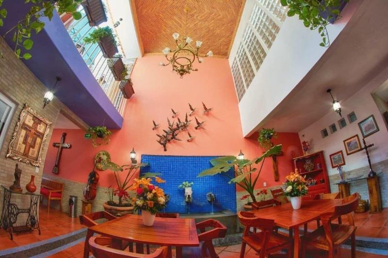 Casa Alfareros image