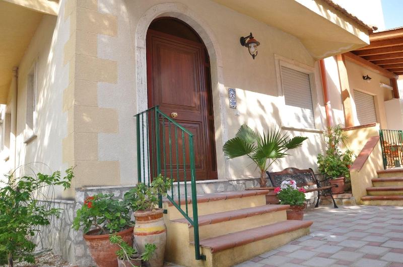 Villa Rahal image