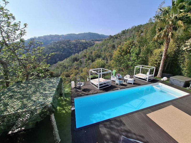 Villa Colina image