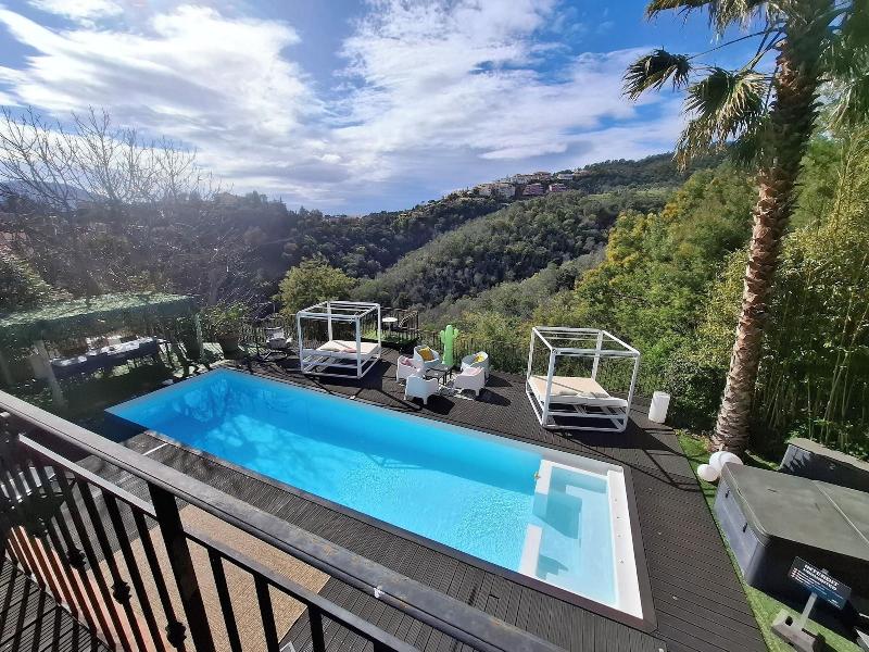 Villa Colina image