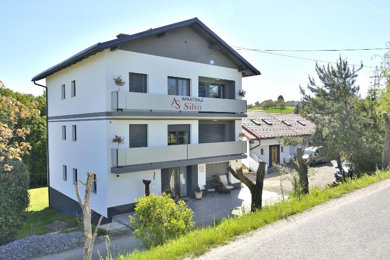 Apartmaji Bungalovi I Sotorisce Silva image