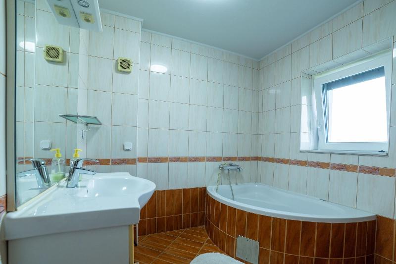 Apartmaji Bungalovi I Sotorisce Silva image