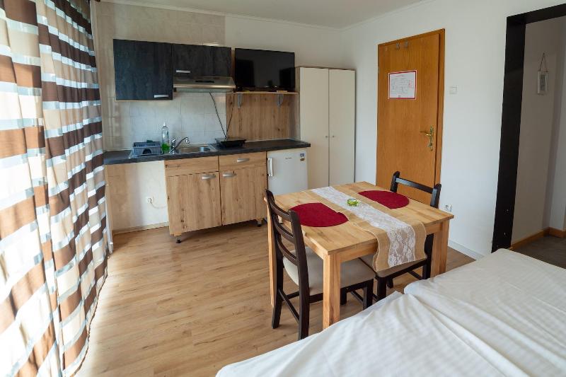 Apartmaji Bungalovi I Sotorisce Silva image
