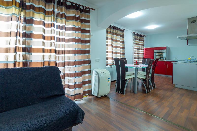 Apartmaji Bungalovi I Sotorisce Silva image