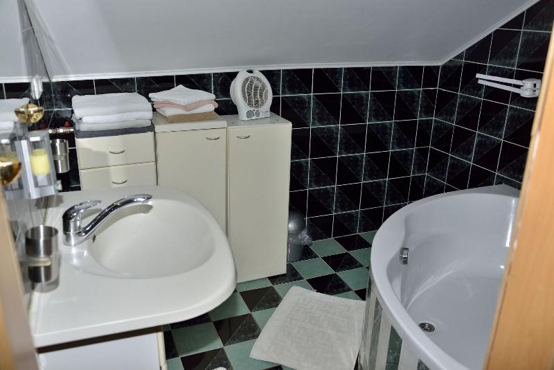 Apartmaji Bungalovi I Sotorisce Silva image