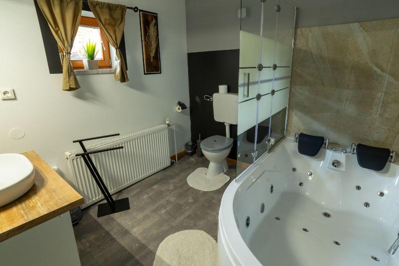 Apartmaji Bungalovi I Sotorisce Silva image