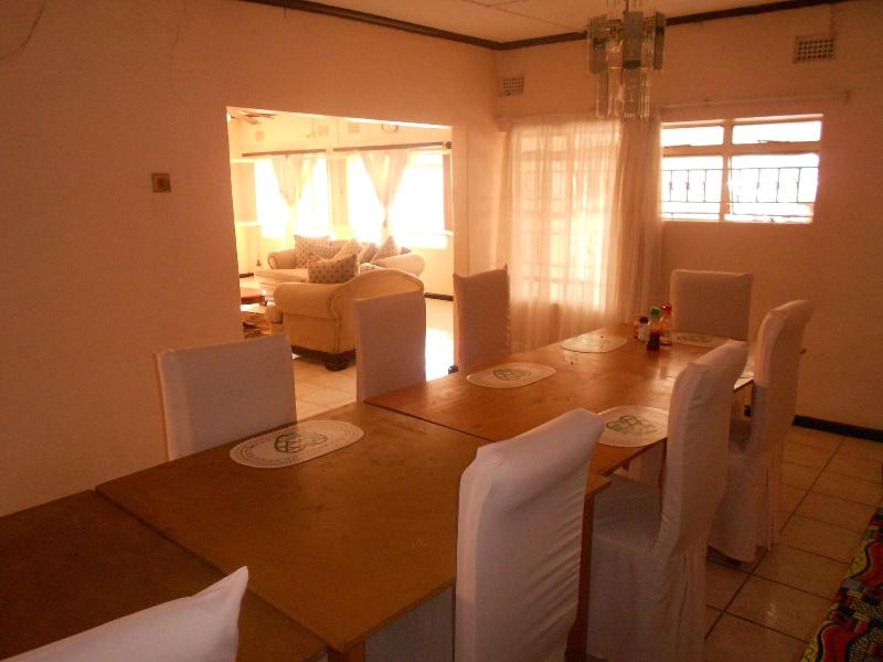 Wane Guest Lodge image