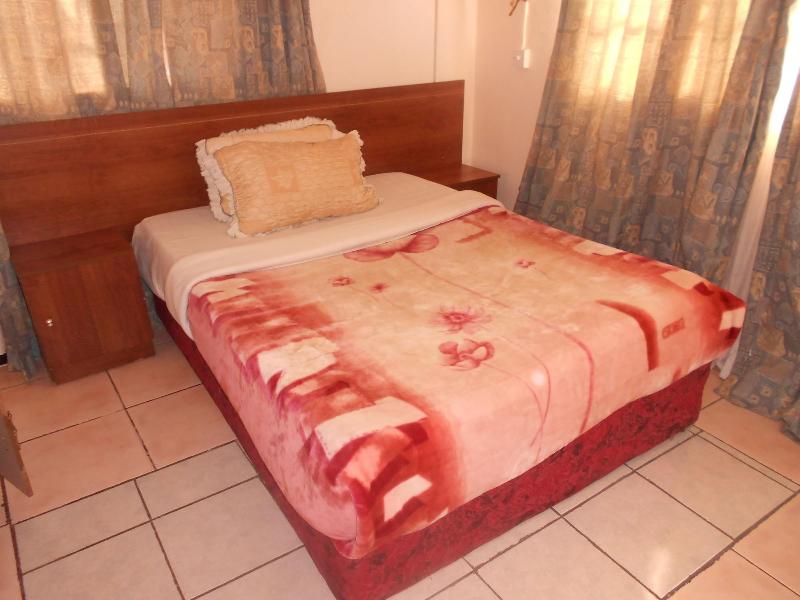 Wane Guest Lodge image
