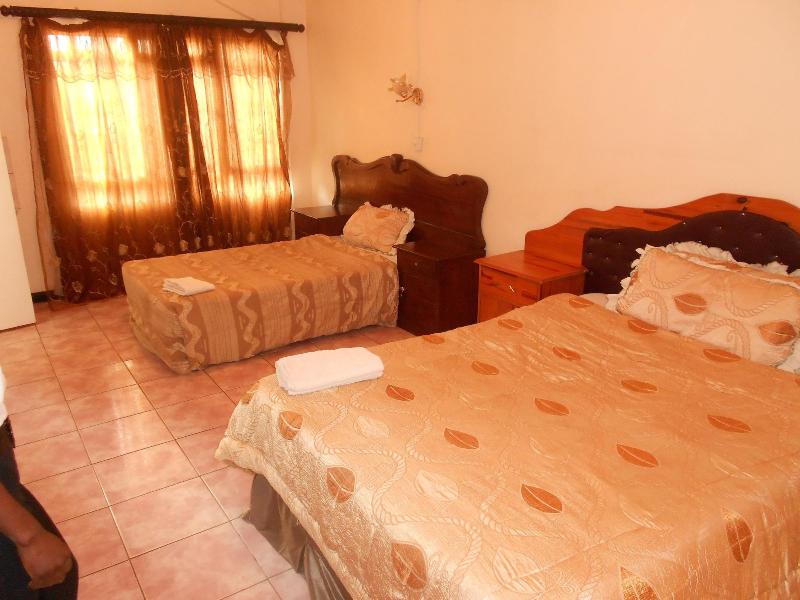 Wane Guest Lodge image