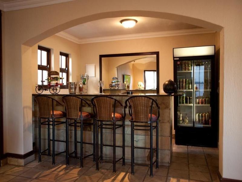 Rise And Shine Lodge image