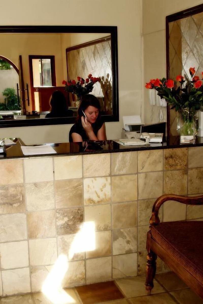 Rise And Shine Lodge image
