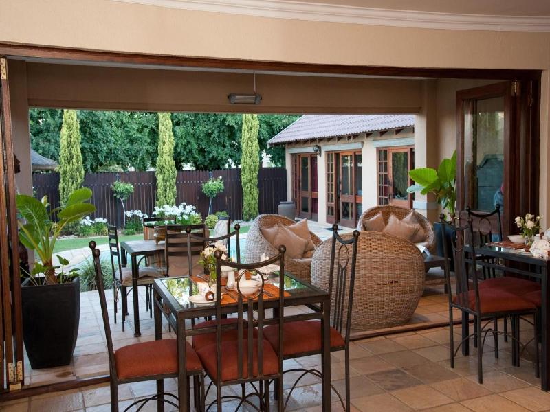 Rise And Shine Lodge image