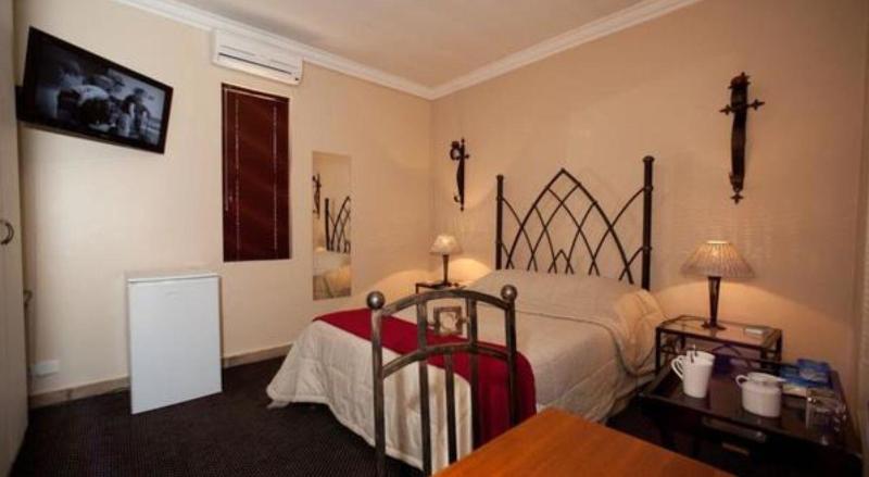 Rise And Shine Lodge image