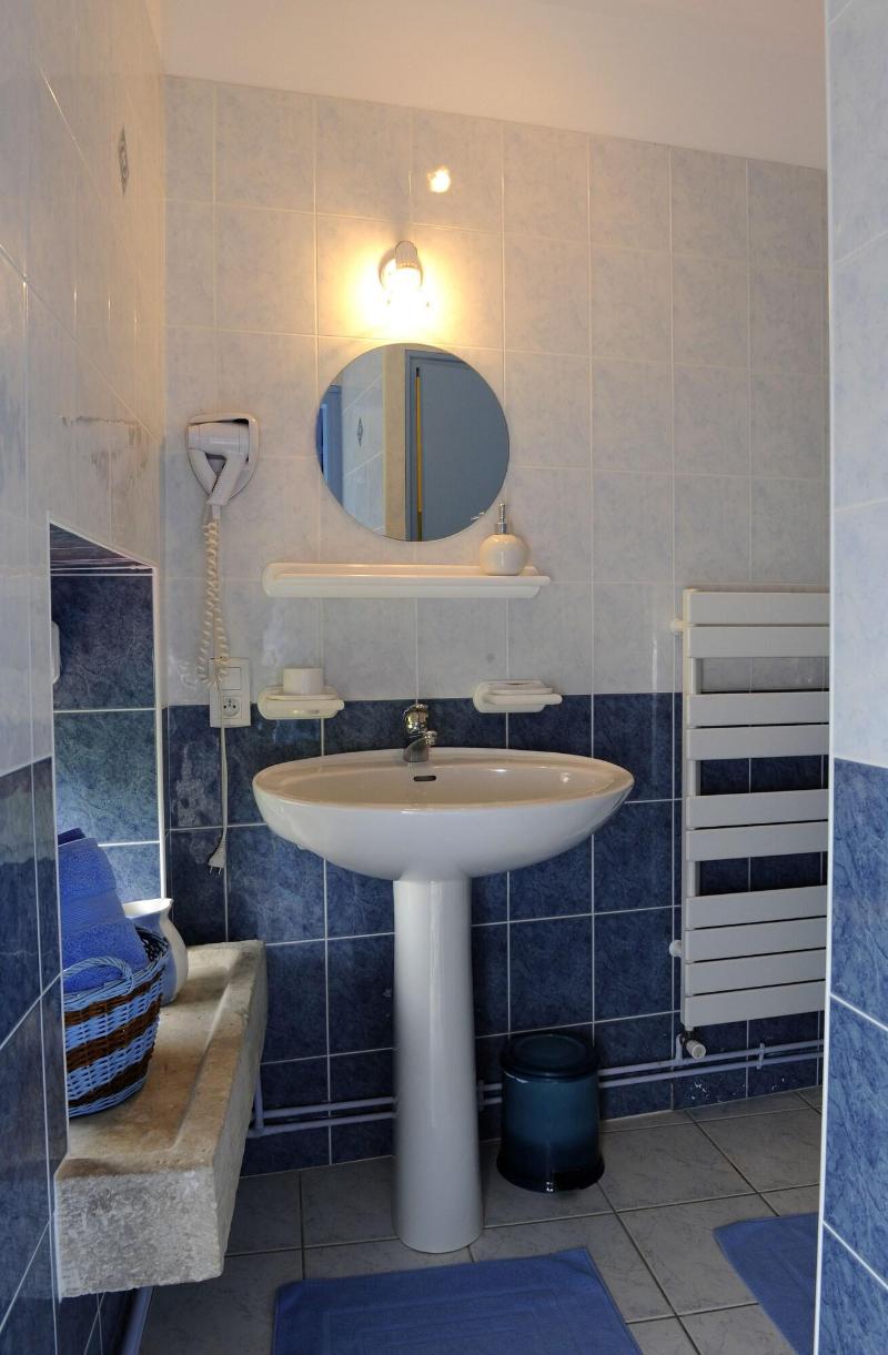 L Haubette image