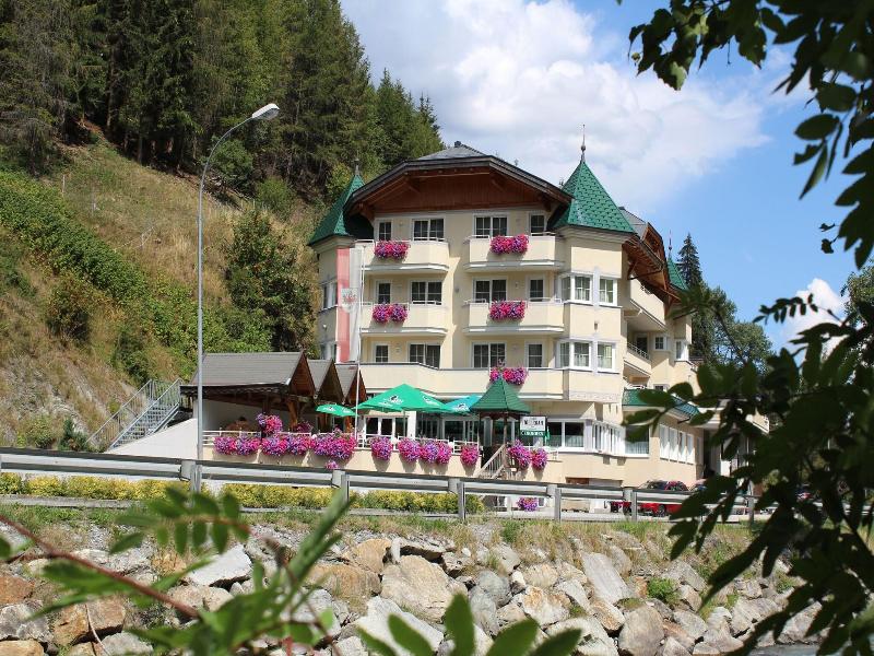 Hotel Ha Llroah image