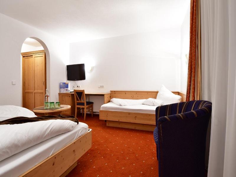 Hotel Ha Llroah image