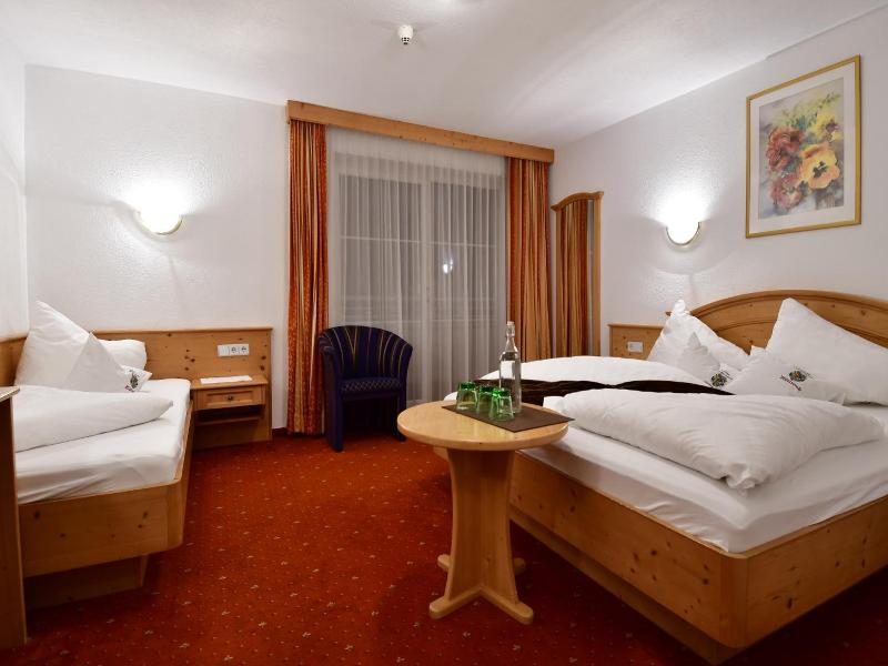 Hotel Ha Llroah image