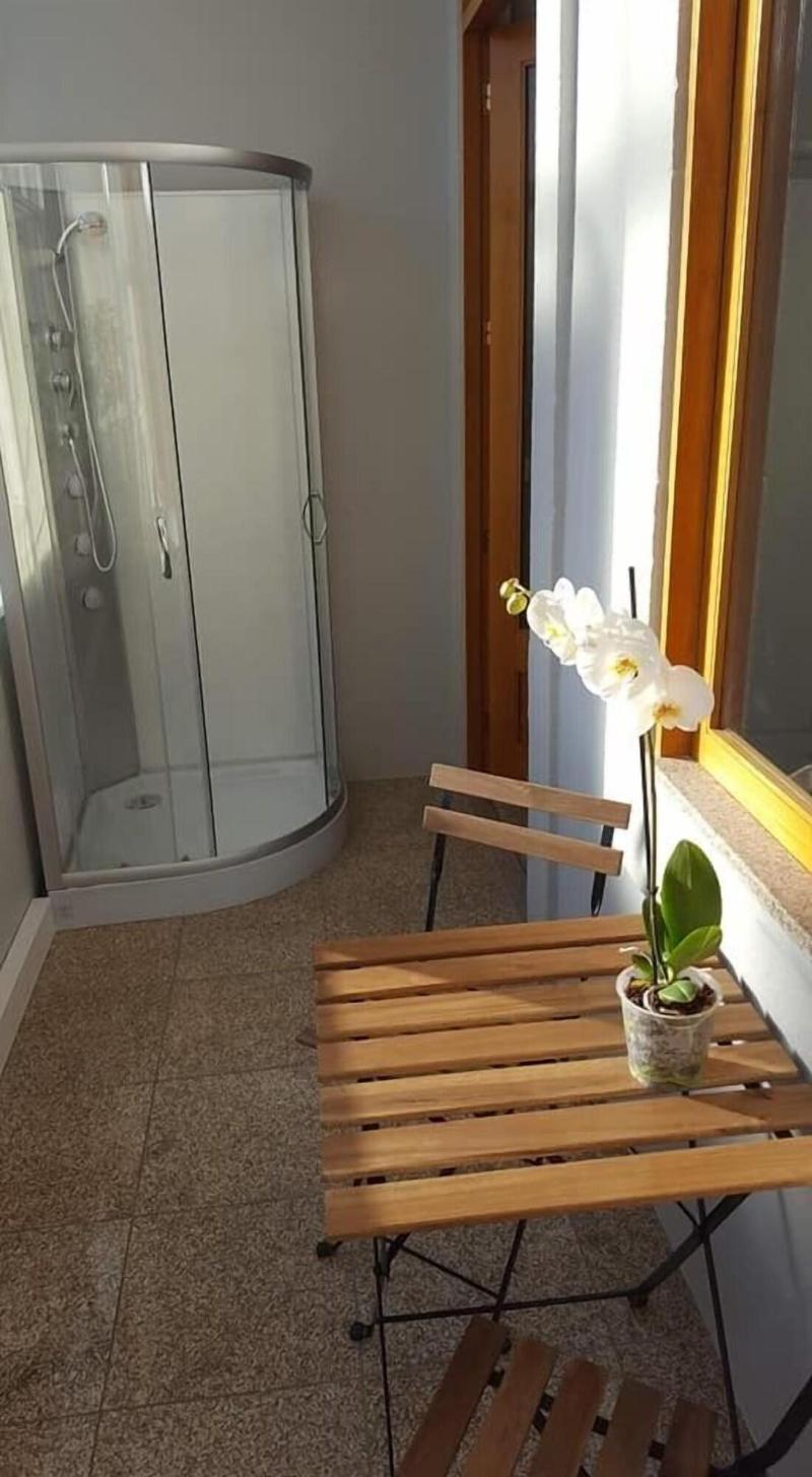 Cool Guesthouse image