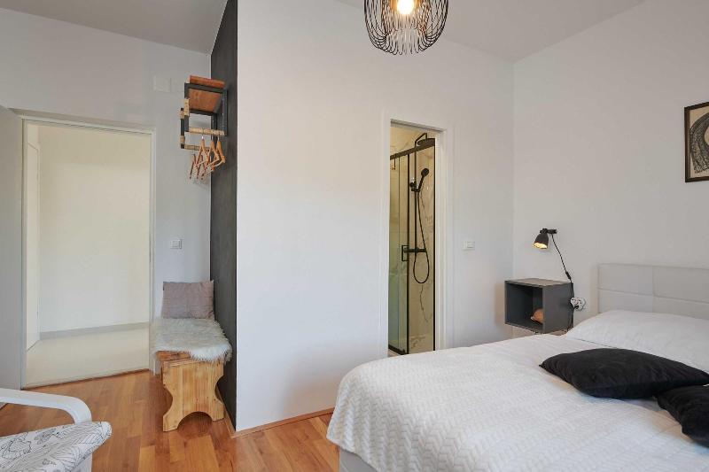Apartments Micika image