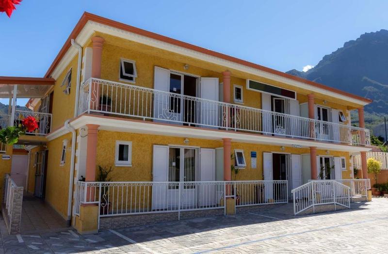 Ra Sidence Ha Telia Re Otroiza