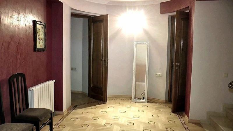 Villa Courtyard image