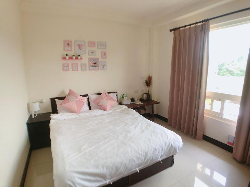 Sweet Home image
