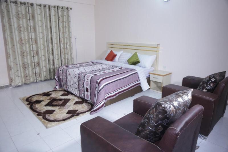 Goddis Apartments image