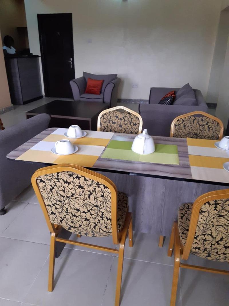 Goddis Apartments image