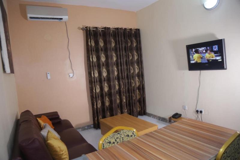 Goddis Apartments image