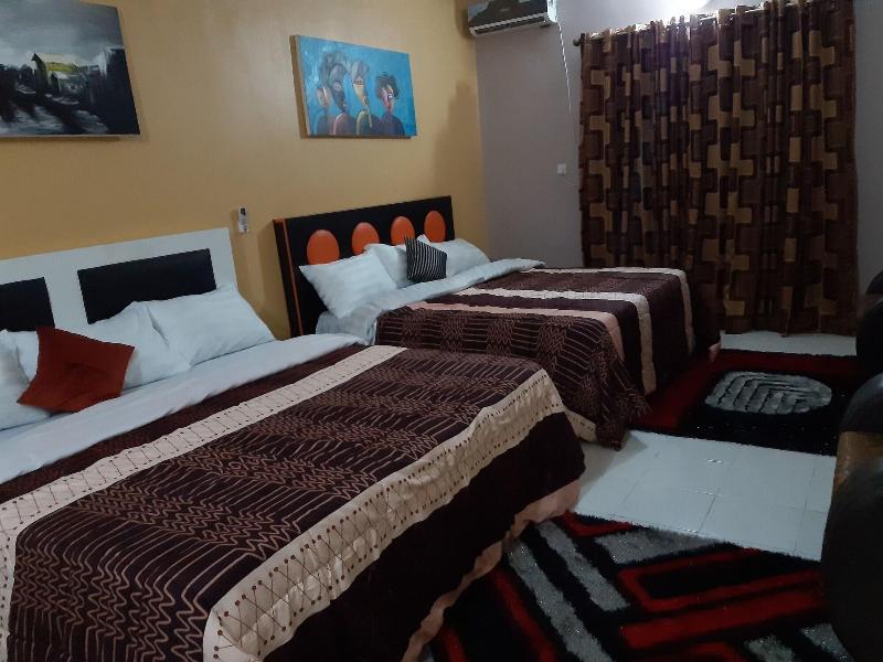 Goddis Apartments image