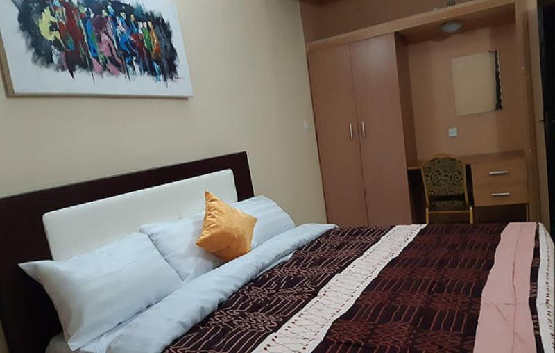 Goddis Apartments image