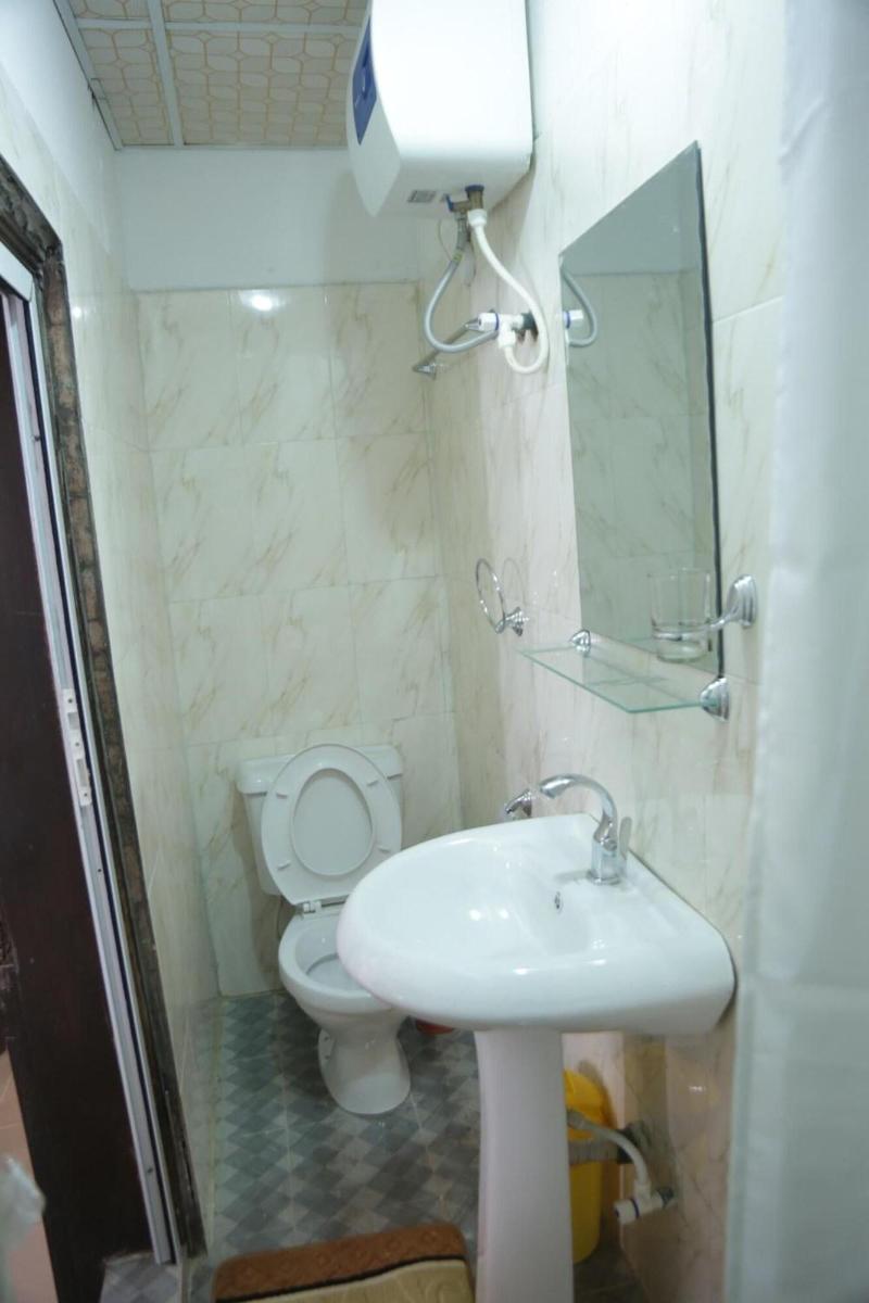 Goddis Apartments image