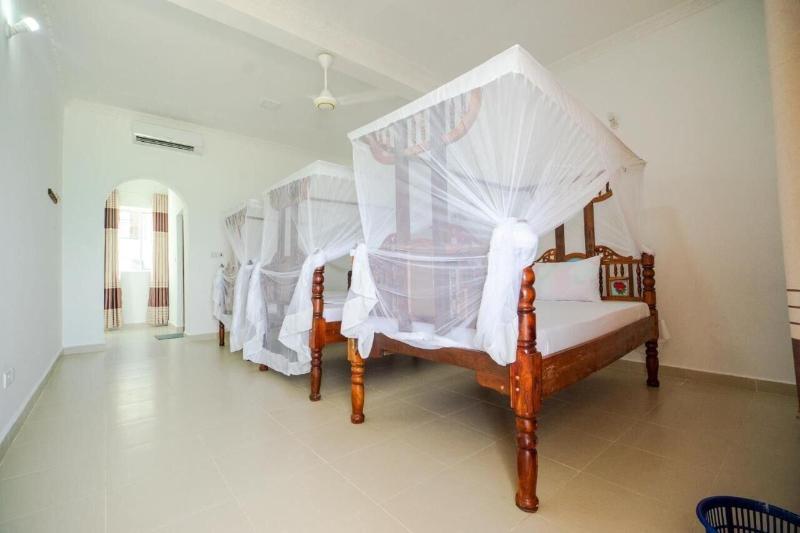 Visitor`s Inn Zanzibar Hotel Jambiani image