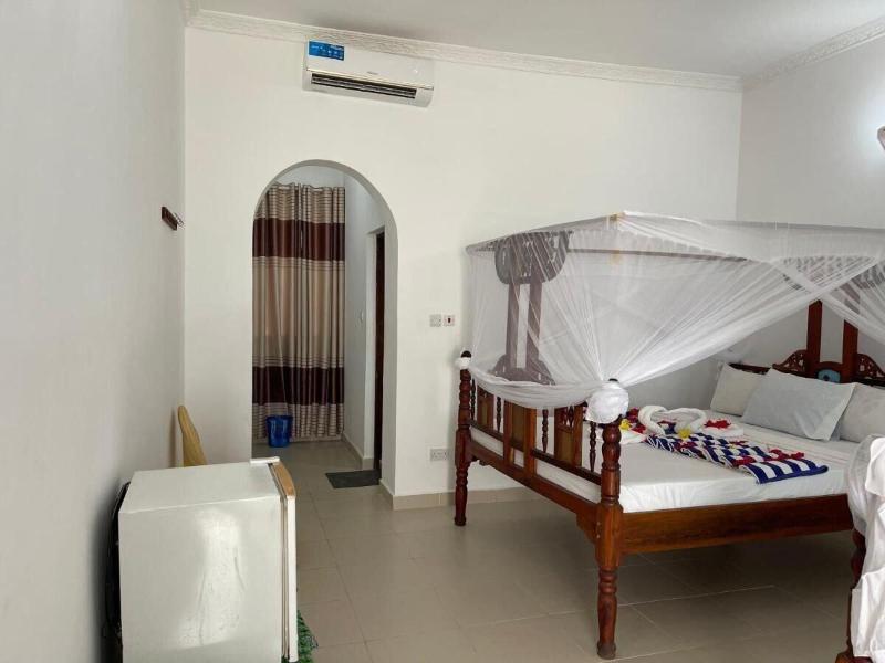 Visitor`s Inn Zanzibar Hotel Jambiani image