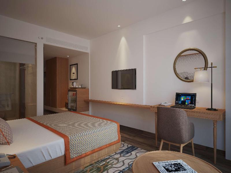 Bellevue Sarovar Portico image