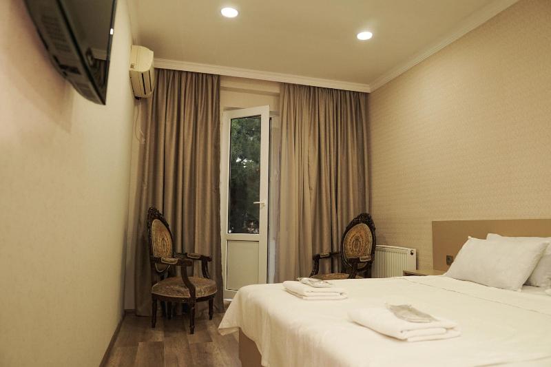 Venus Hotel image