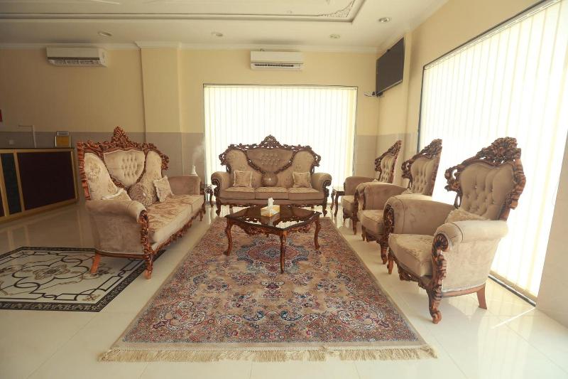 Al Dhiyafa Palace Hotel Apartment image