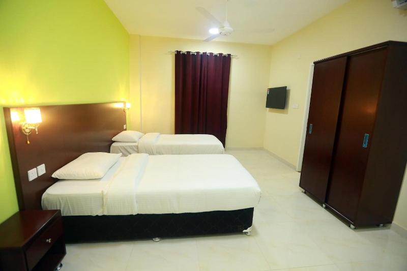 Al Dhiyafa Palace Hotel Apartment image