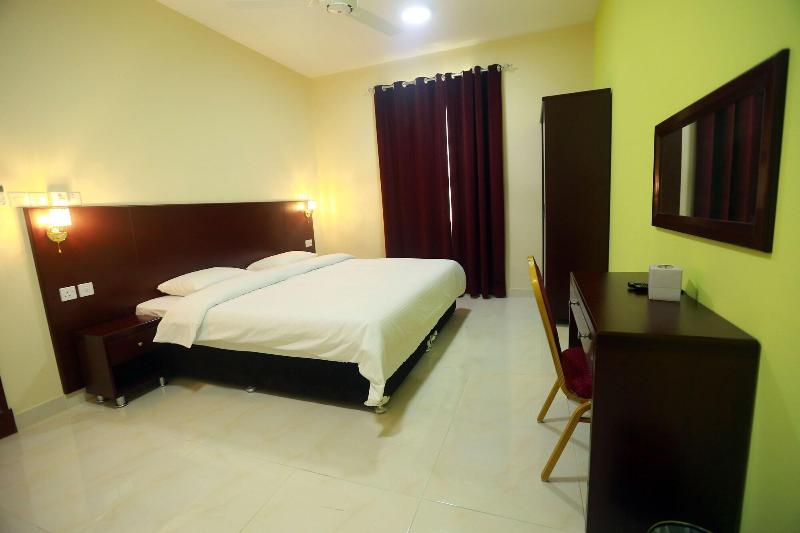 Al Dhiyafa Palace Hotel Apartment image