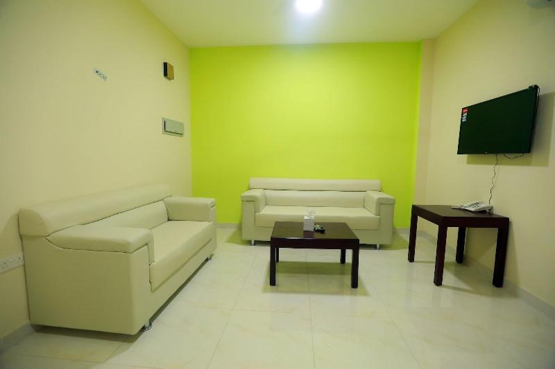 Al Dhiyafa Palace Hotel Apartment image