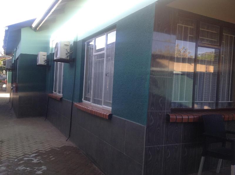 Eliba Apartments image
