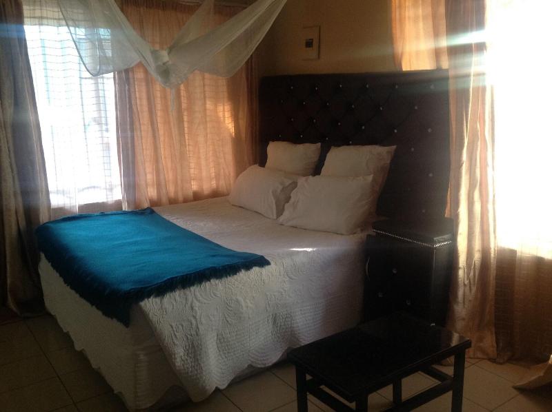 Eliba Apartments image