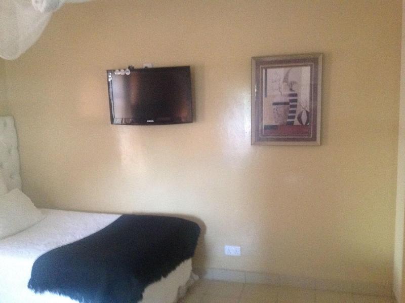 Eliba Apartments image