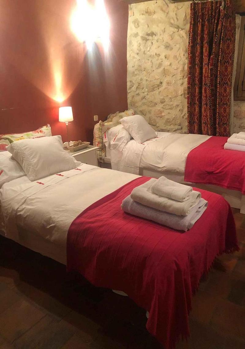 Casa Rota image