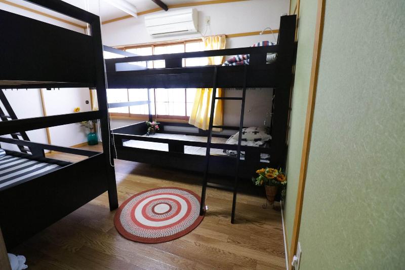 Maru House Hostel image