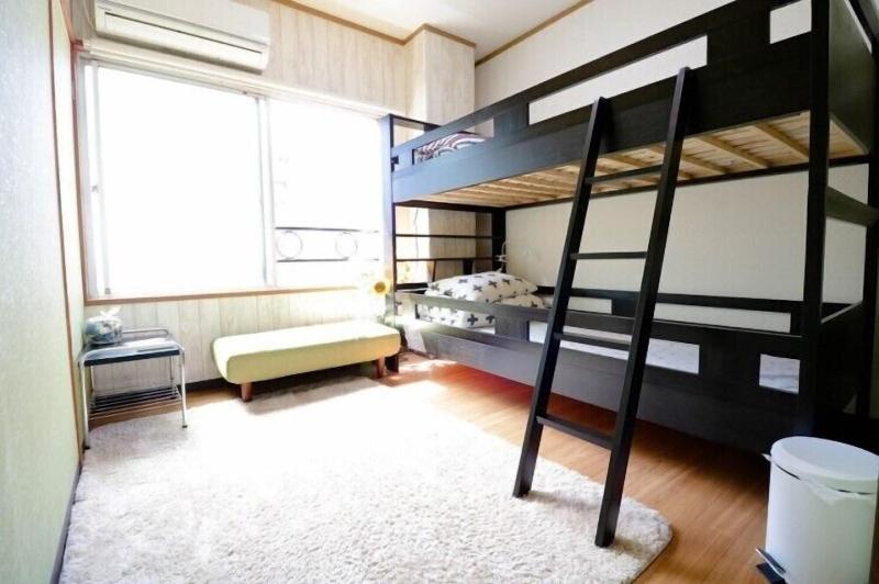 Maru House Hostel image