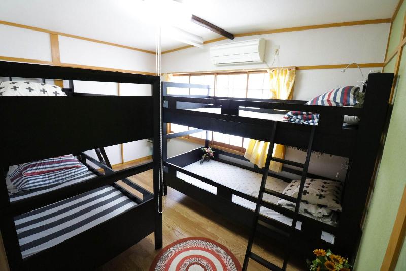 Maru House Hostel image