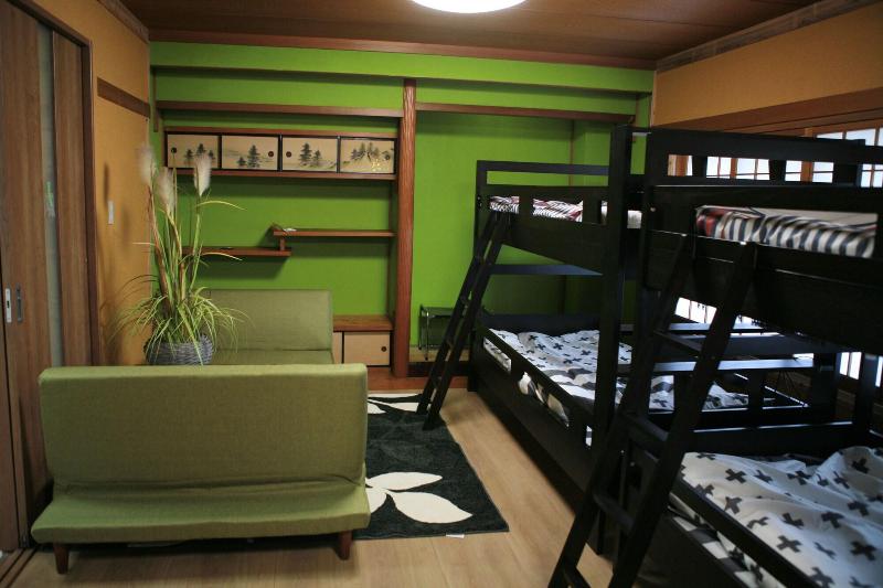 Maru House Hostel image