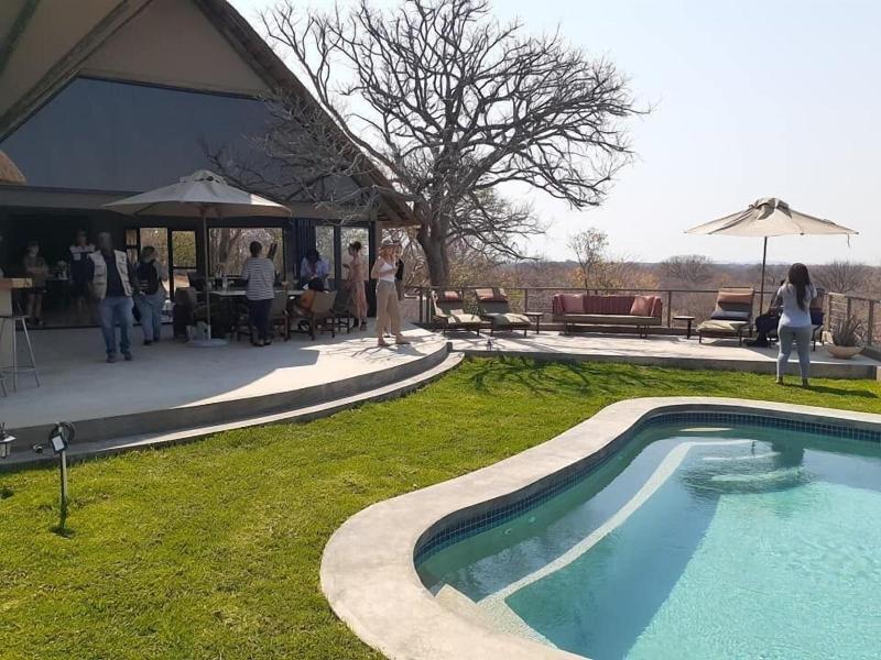 Kifaru Luxury Lodge Bush Camp