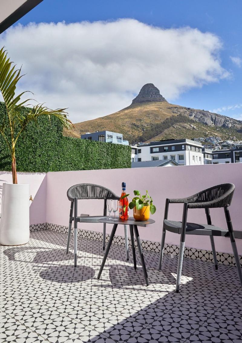 Pineapple House Boutique Hotel image